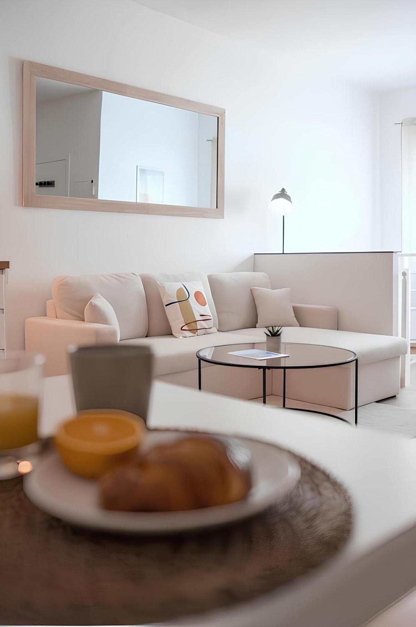 Cozy Appartement Plein Centre, Proche Gare/Plage Menton Eksteriør bilde
